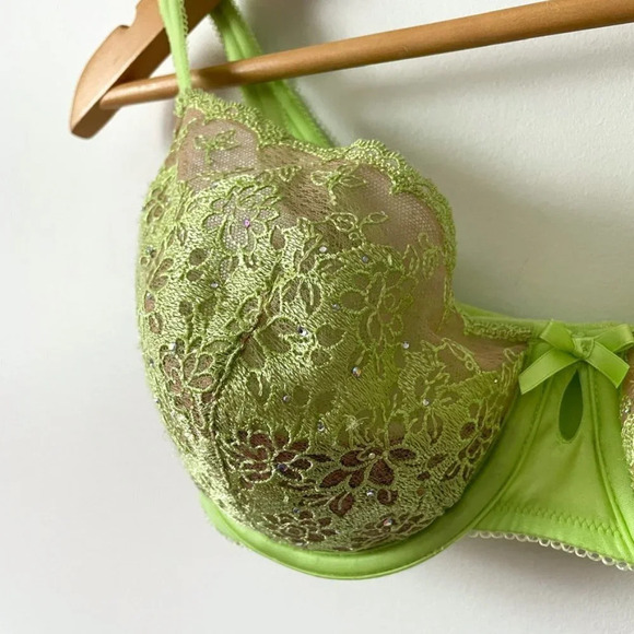 Victoria's Secret Balconet  Bra Green Floral Lace Rhinestone Gem 36D - Picture 3 of 6